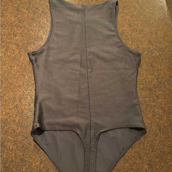 Good American High Shine Bodysuit, size 2 - Picture 3 of 3